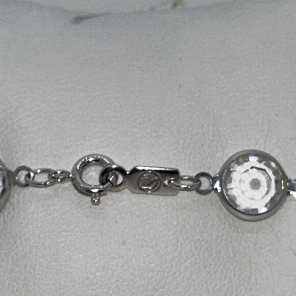 Swarovski Crystal Bezel Bracelet, Clear Silver-Tone Spring Ring Clasp Vintage - Picture 15 of 16